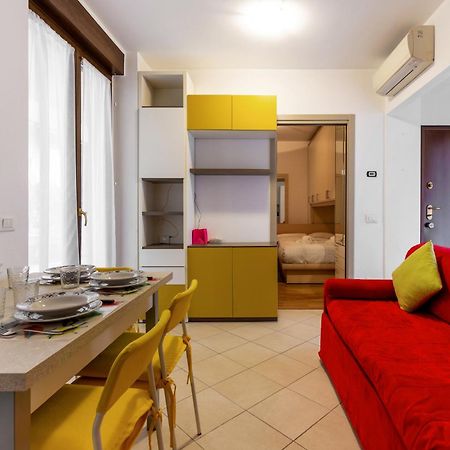 Appartement Corsica Huge Terrace Flats à Milan Extérieur photo