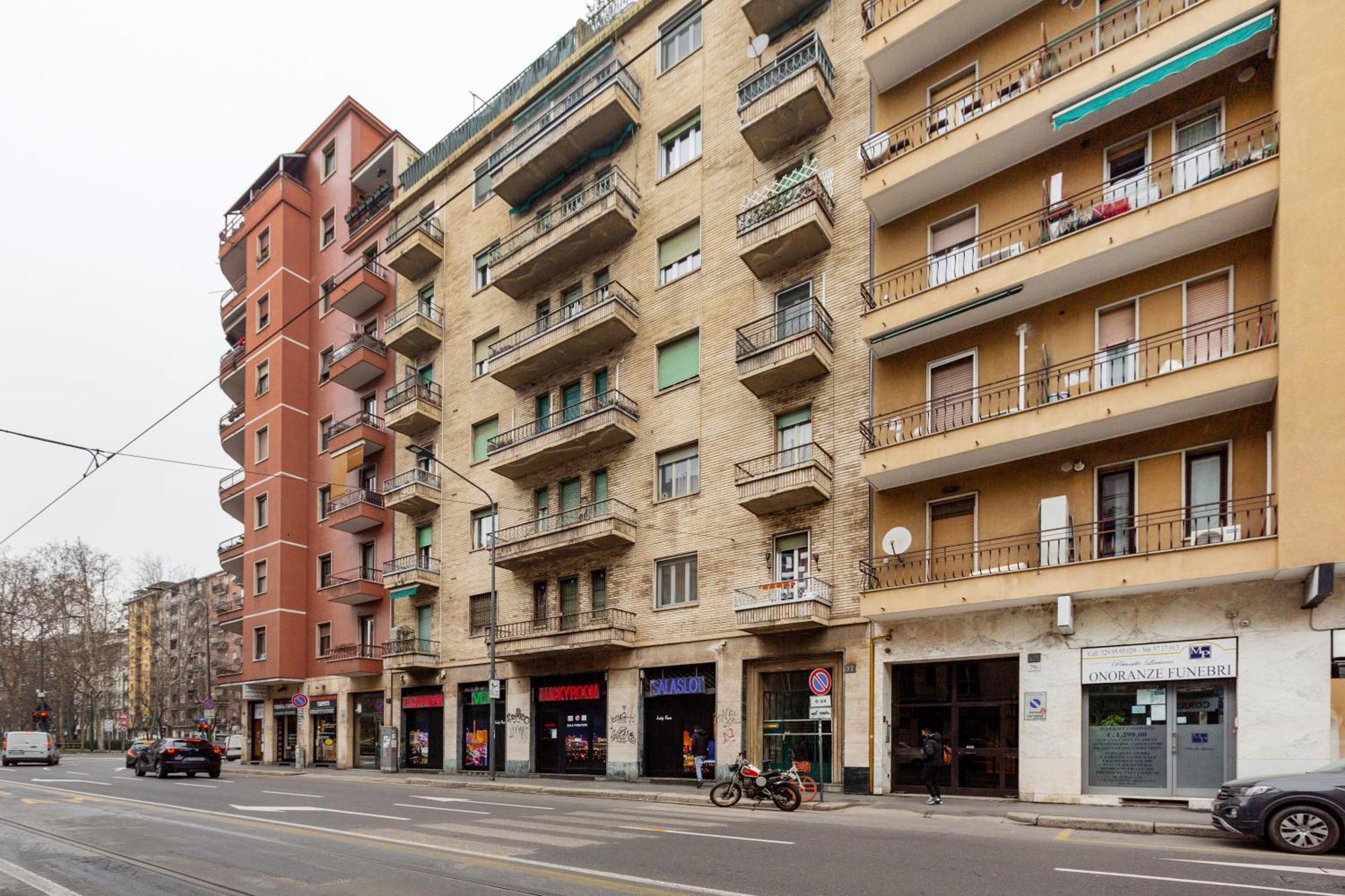 Appartement Corsica Huge Terrace Flats à Milan Extérieur photo