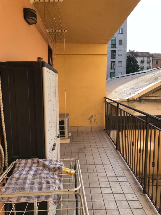 Appartement Corsica Huge Terrace Flats à Milan Extérieur photo