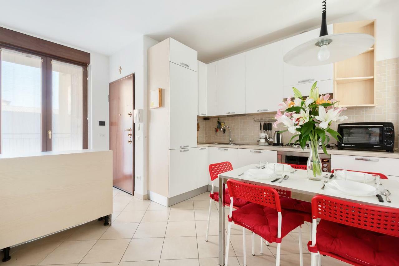 Appartement Corsica Huge Terrace Flats à Milan Extérieur photo